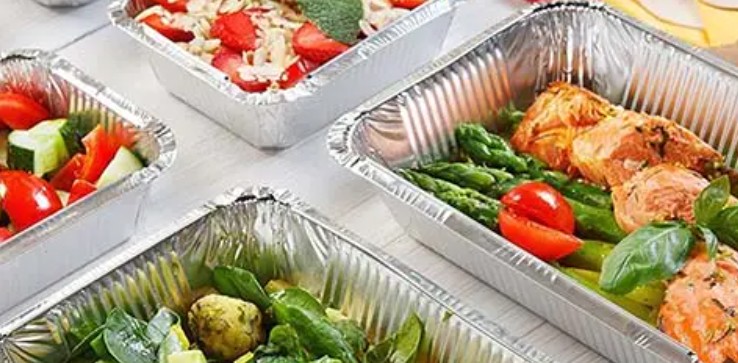 Znanost iza posuda za hranu od aluminijske folije: kako održavaju hranu svježom i toplom