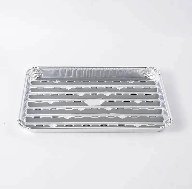 Koliko je dobra toplinska izolacija i sposobnost očuvanja pravokutnog naboranog spremnika za hranu od aluminijske folije i u kojim situacijama je posebno koristan za dostavu hrane?